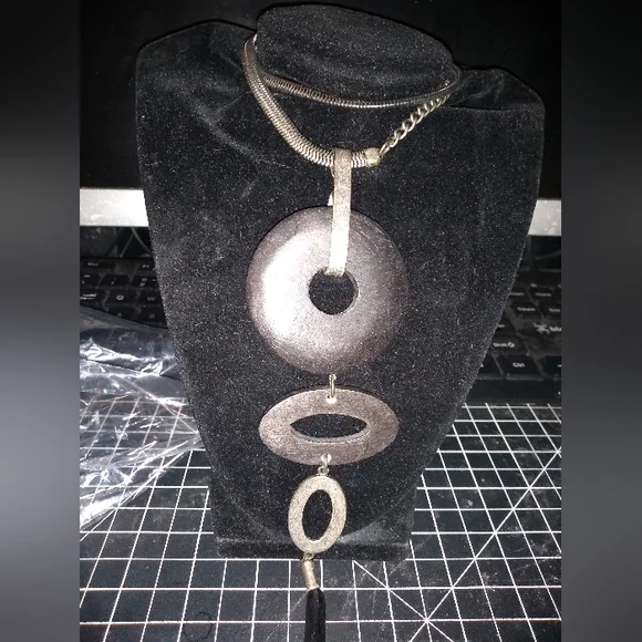 Vintage Kien Snake Chain Necklace,12 Inch Abstract Pendant, Wood & Metal… - Picture 8 of 9